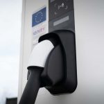 Borne de recharge - Ugo Missana
