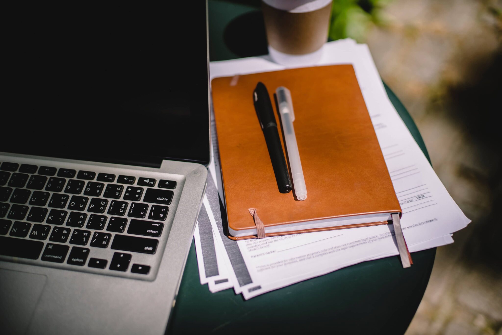 ordinateur-carnet-notes